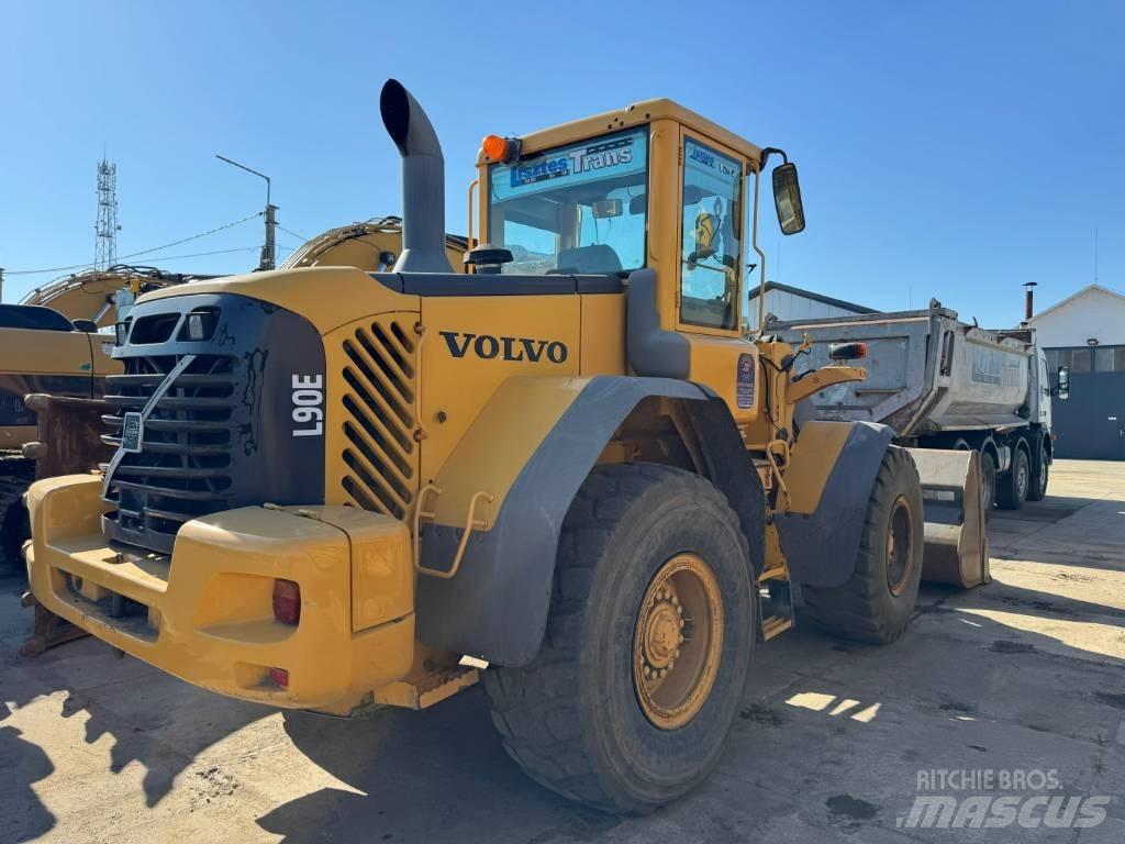Volvo L 90 E Φορτωτές με λάστιχα (Τροχοφόροι)