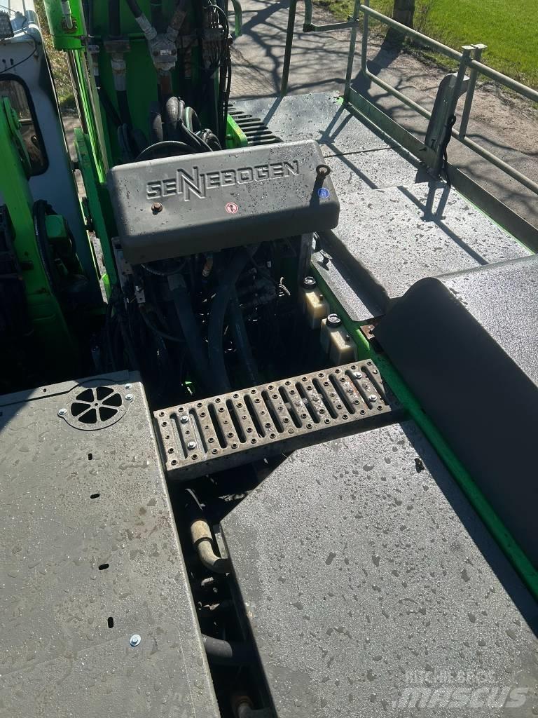Sennebogen 835 ME Βιομηχανικά μηχανήματα διαχείρισης αποβλήτων