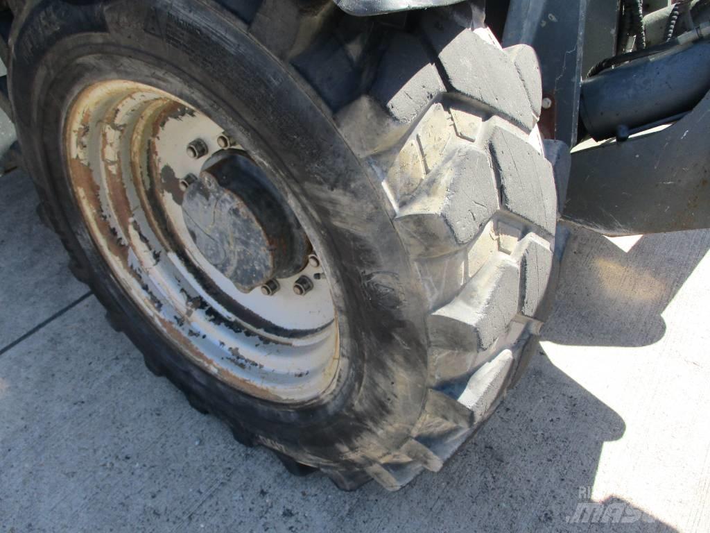 JLG 3513 (140) Τηλεσκοπικοί ανυψωτές