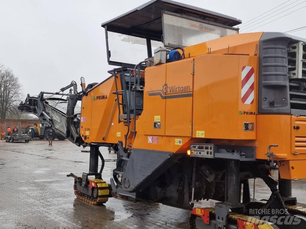 Wirtgen W 200 Επεξεργασίας επίστρωσης ασφάλτου