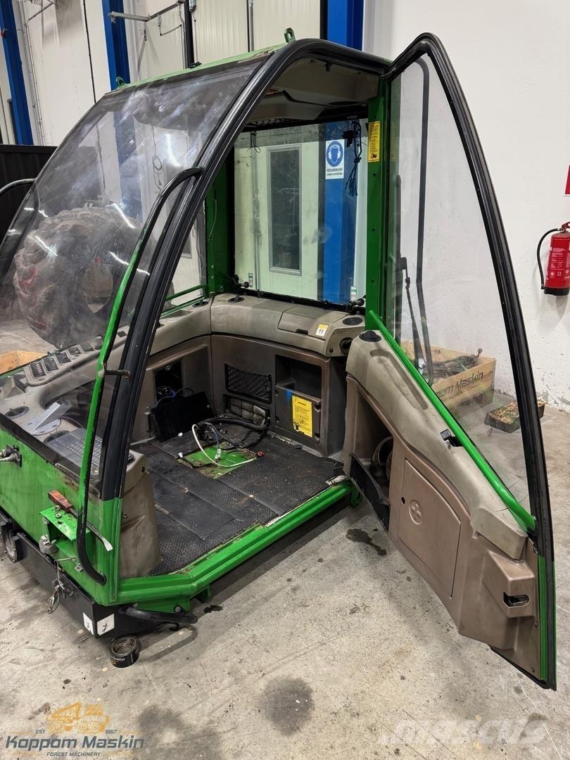 John Deere 1470D Καμπίνες και εσωτερικό