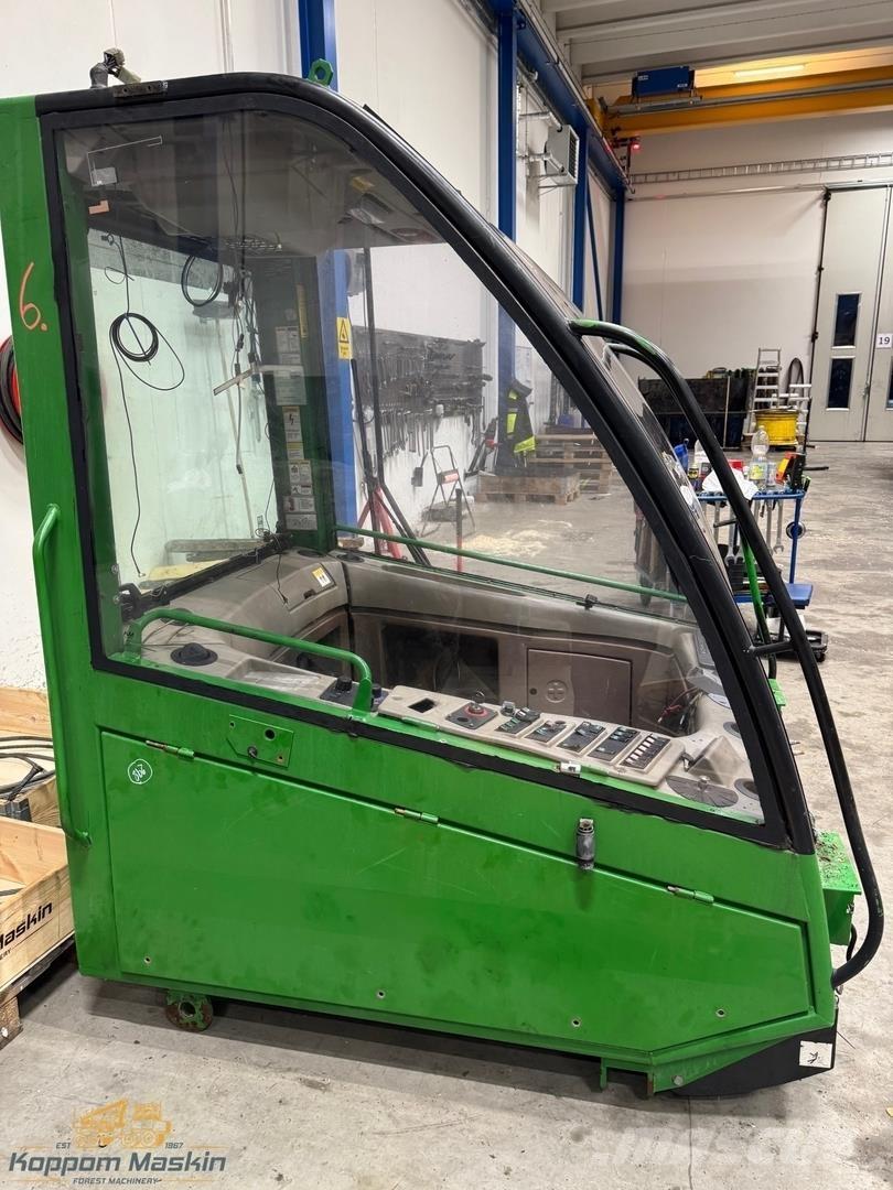 John Deere 1470D Καμπίνες και εσωτερικό