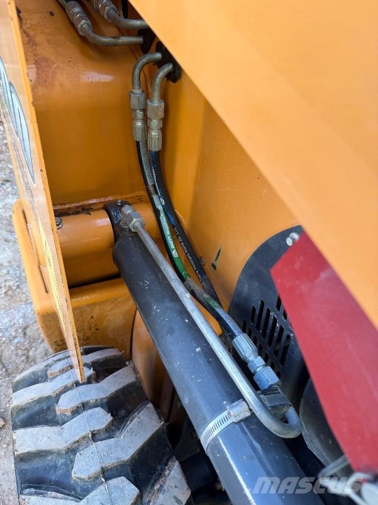 CASE SR 200 Φορτωτάκια