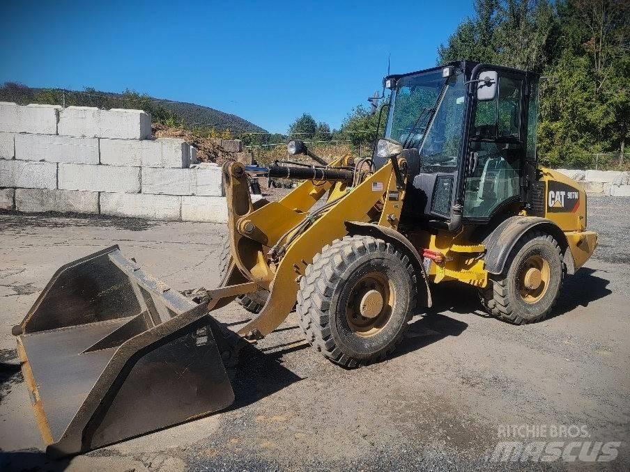 CAT 907 M Φορτωτές με λάστιχα (Τροχοφόροι)