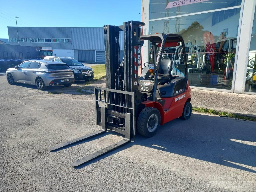 Manitou MI 25 Πετρελαιοκίνητα Κλαρκ