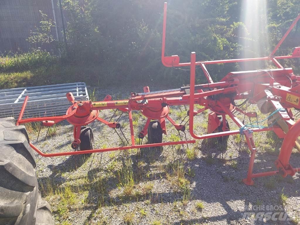 Kuhn GF 5801 MH Τσουγκράνες και χορτοξηραντικές μηχανές