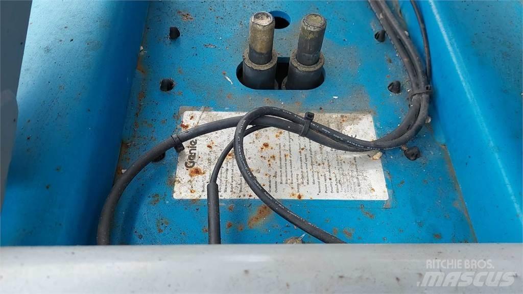 Genie GS1532 Ανυψωτήρες ψαλιδωτής άρθρωσης