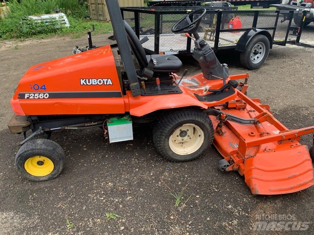 Kubota F 2560 Κατασκευές - Άλλα