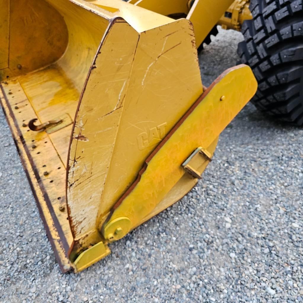 CAT 910M Φορτωτές με λάστιχα (Τροχοφόροι)