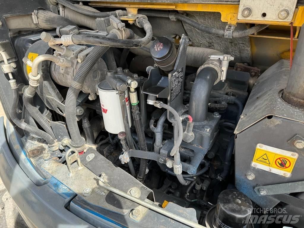 Komatsu PW 98 MR-8 Εκσκαφείς με τροχούς - λάστιχα