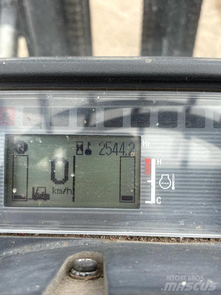 CAT DP 25 NT Πετρελαιοκίνητα Κλαρκ