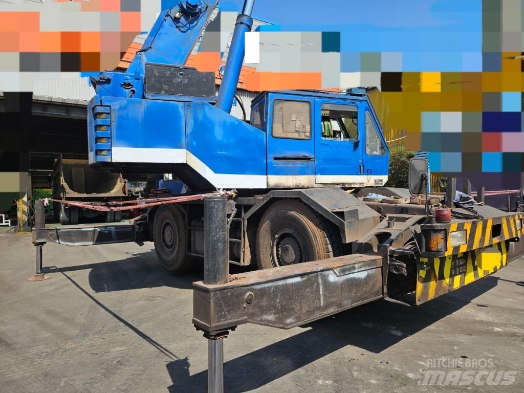 Kobelco RK 250 Γερανοί ανώμαλου εδάφους