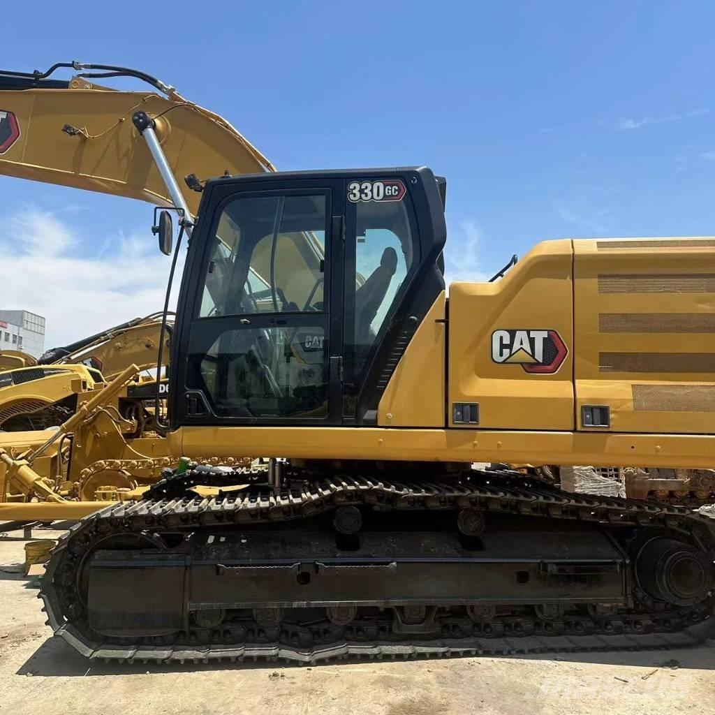 CAT 330 Εκσκαφείς με ερπύστριες