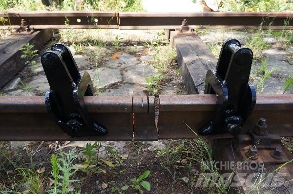  Rail carrying tongs Συντήρηση σιδηροδρόμων