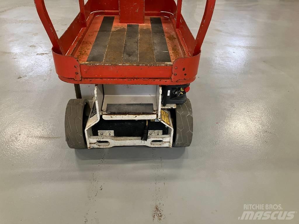 JLG 1230 ES Ανυψωτήρες με κατακόρυφους πυλώνες
