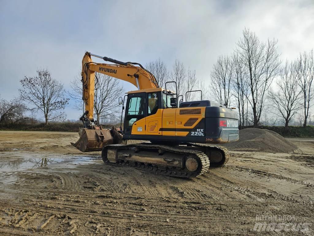 Hyundai HX 220 L Εκσκαφείς με ερπύστριες