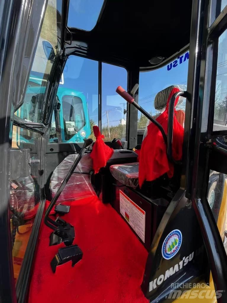 Komatsu PC 35 MR Εκσκαφάκι (διαβολάκι) < 7t