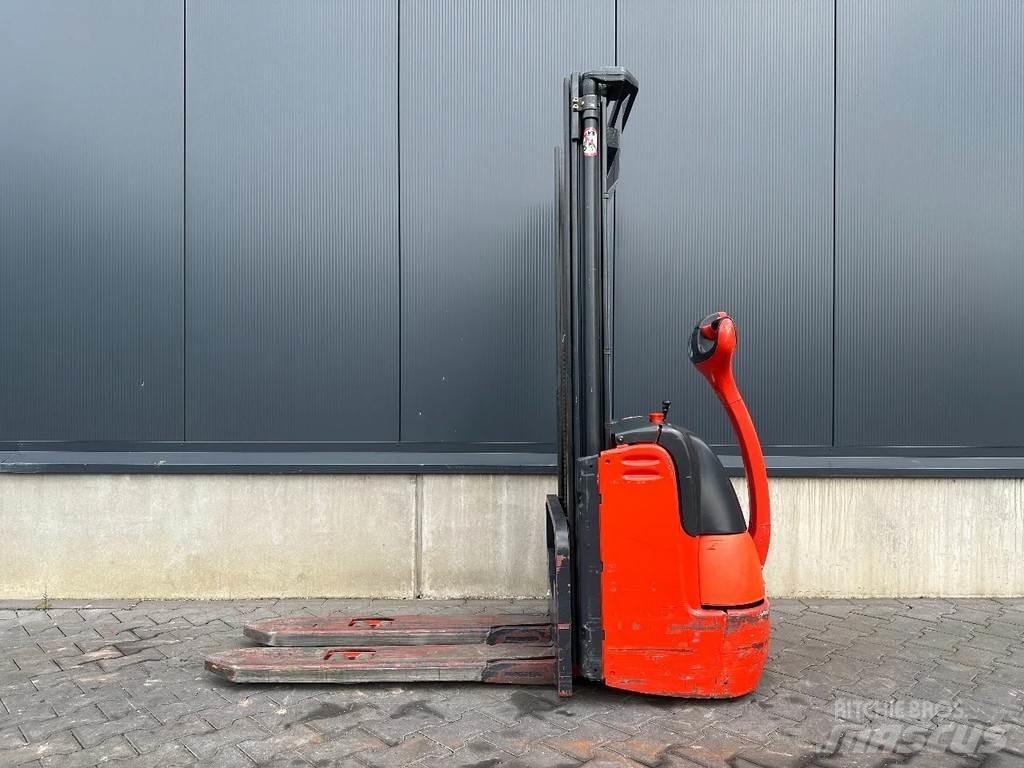 Linde L12 Παλετοφόρα πεζού χειριστή με ιστό