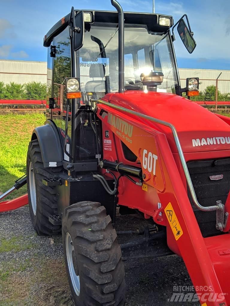 Manitou MBL-X 900 Εκσκαφείς Φορτωτές τύπου JCB