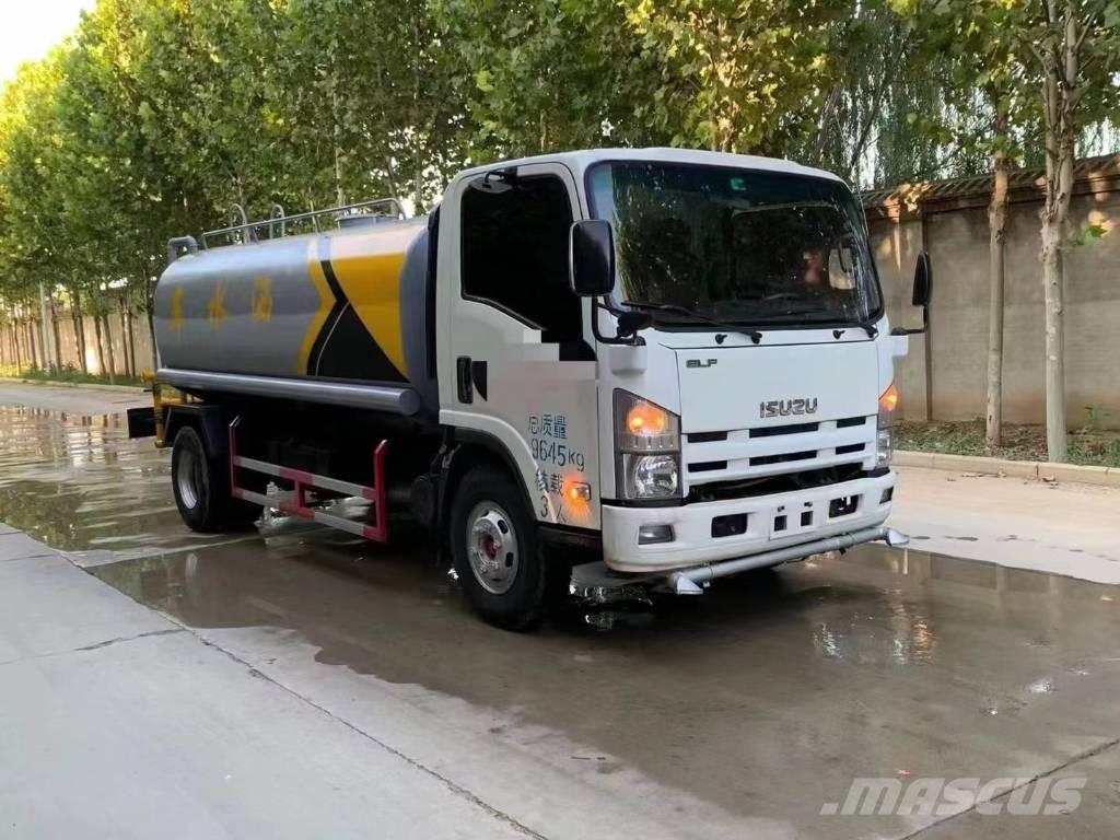 Isuzu ELF 4x2 Βυτία νερού