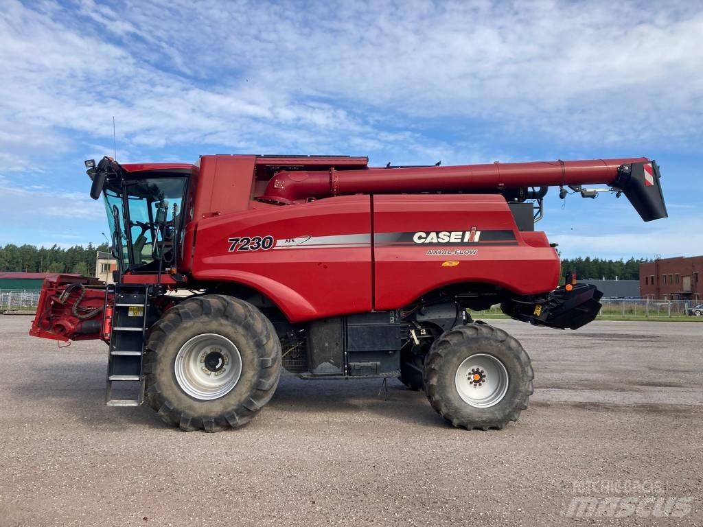 Case IH 7230 Θεριζοαλωνιστικές μηχανές