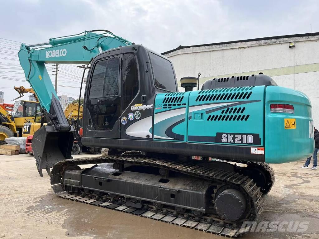 Kobelco SK 210 Εκσκαφείς με ερπύστριες