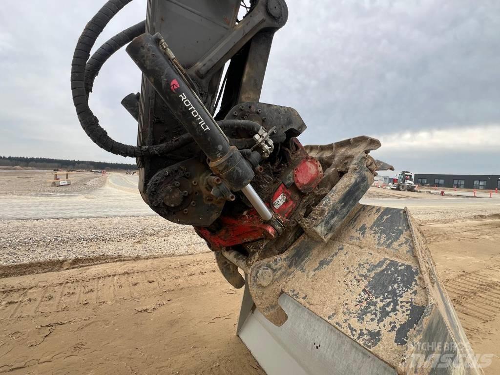 Volvo EC220EL Εκσκαφείς με ερπύστριες