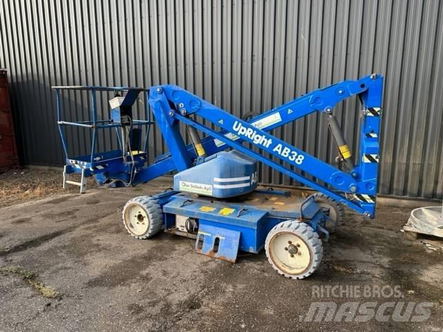 UpRight AB38N Ανυψωτήρες με αρθρωτό βραχίονα