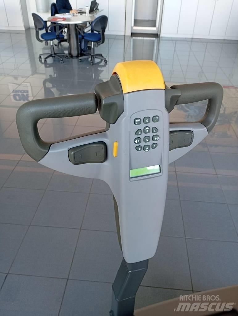 UniCarriers PS 125 Ηλεκτρικά παλετοφόρα με ιστό