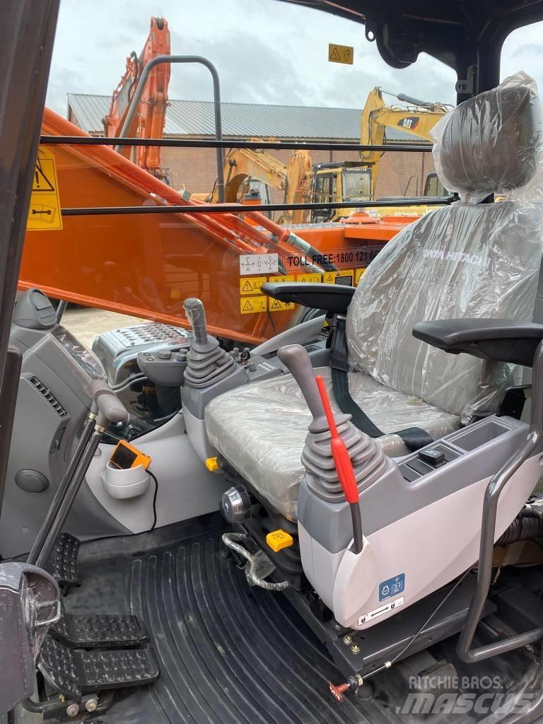Hitachi ZX 220LC-5G Εκσκαφείς με ερπύστριες