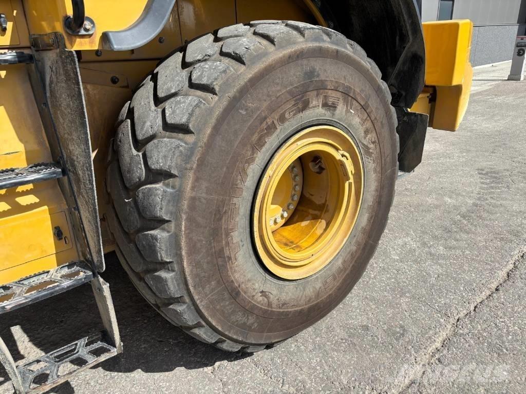 CAT 972 M XE Φορτωτές με λάστιχα (Τροχοφόροι)