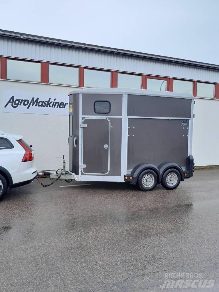 Ifor Williams HB 506 Ρυμούλκες μεταφοράς ζώων