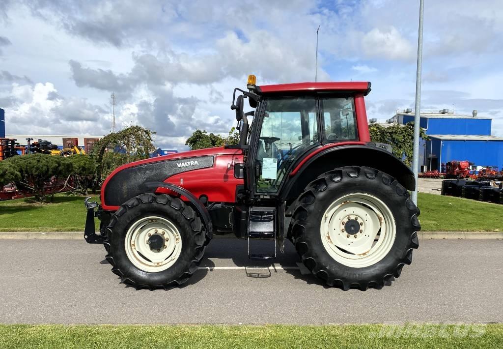Valtra T 131 Τρακτέρ