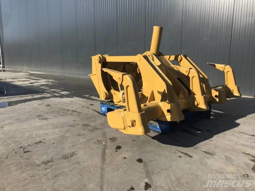 CAT 120G Εκχερσωτές