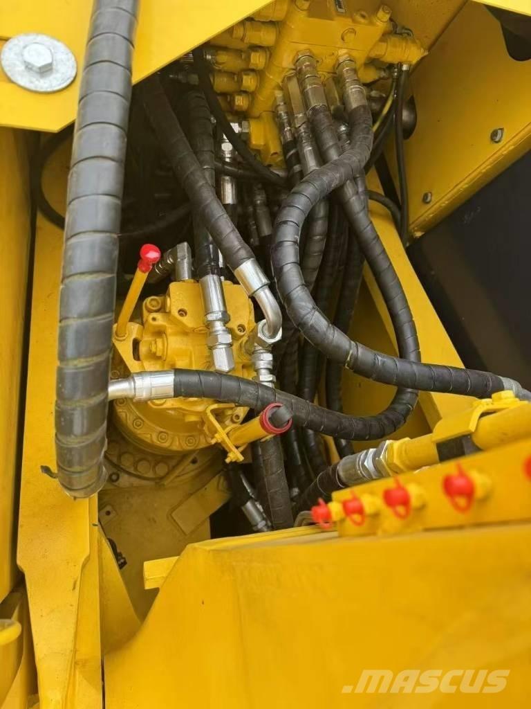 Komatsu 160-7 Εκσκαφείς με ερπύστριες