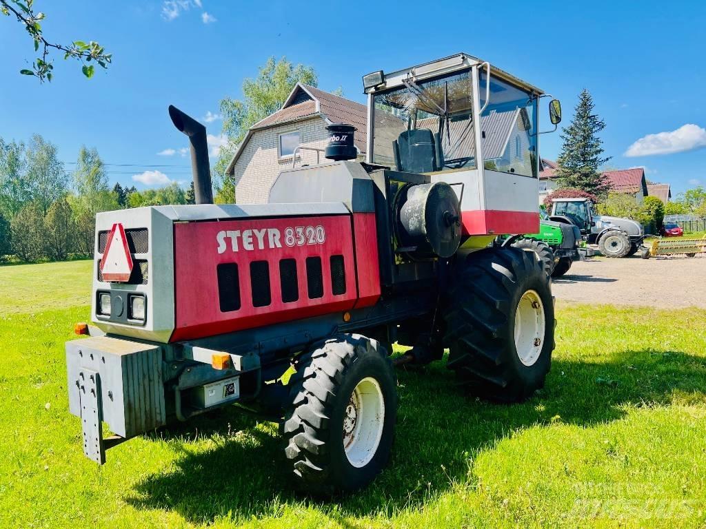 Steyr 8320 Ενσιρωκοπτικές μηχανές