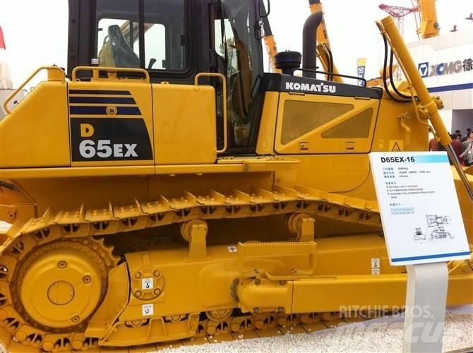 Komatsu d65ex-16 Μπουλντόζες με ερπύστριες