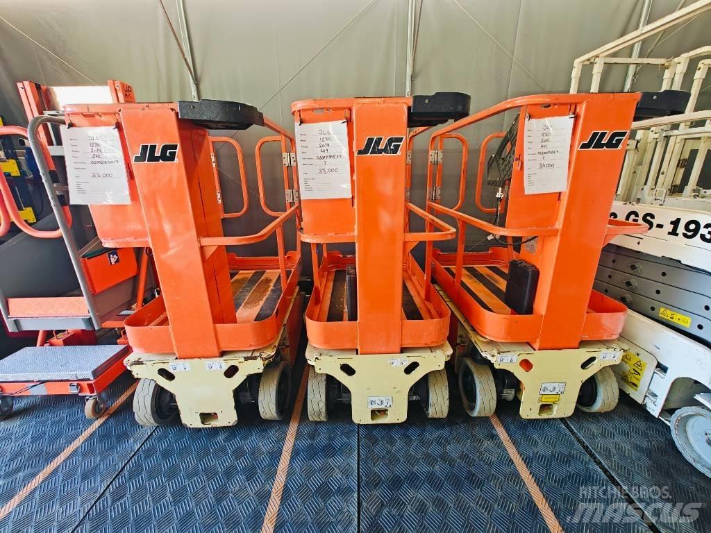 JLG 1230 Ανυψωτήρες με κατακόρυφους πυλώνες