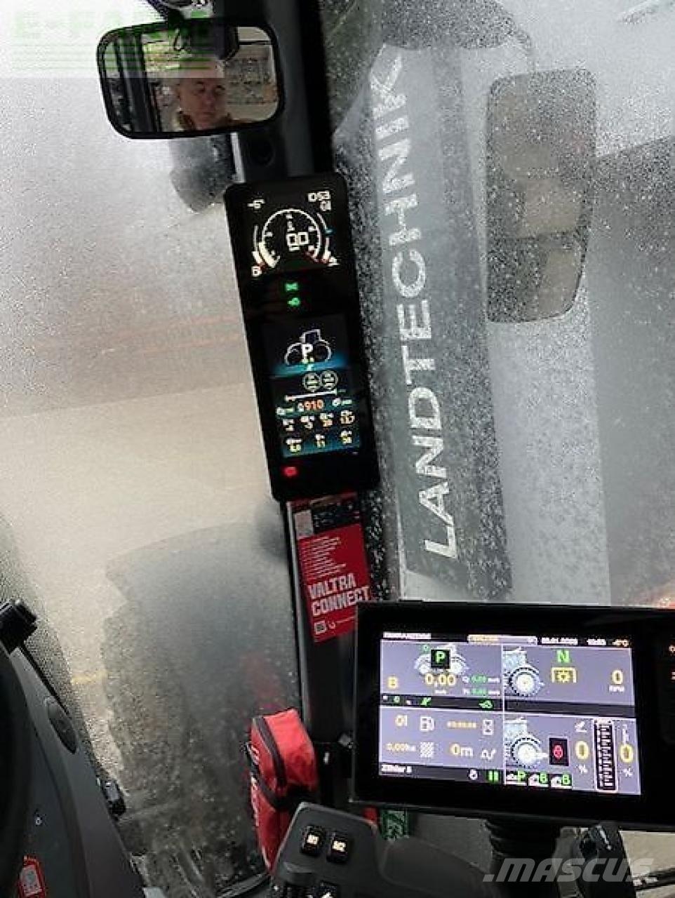 Valtra q305 Τρακτέρ