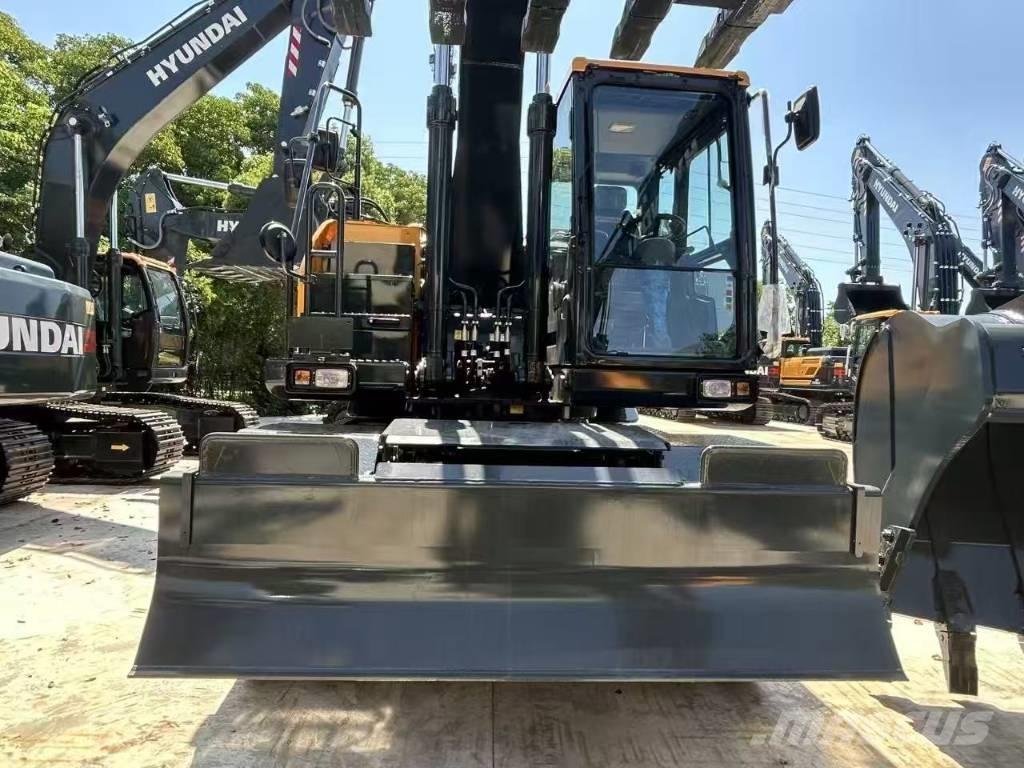 Hyundai HW 210 A Εκσκαφείς με τροχούς - λάστιχα