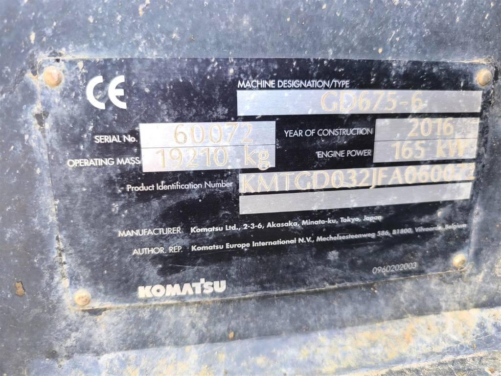 Komatsu GD 675-6 Γκρέιντερς