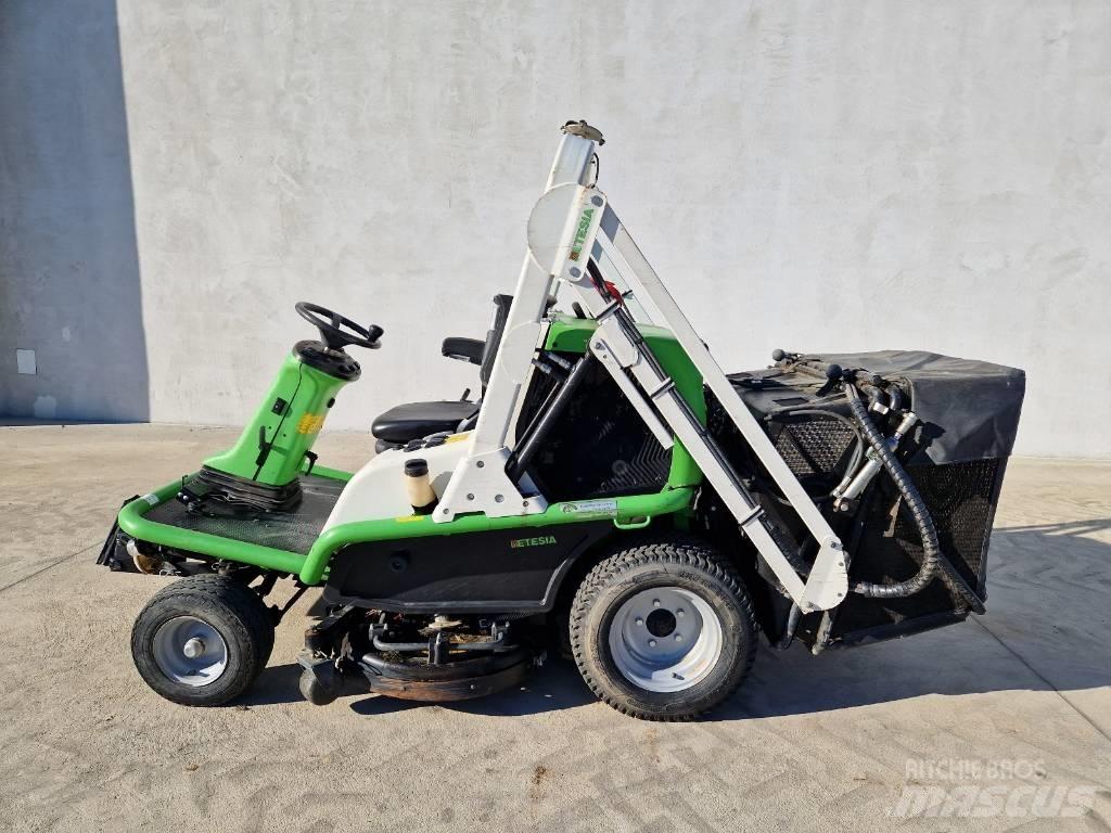 Etesia 124D Χορτοκοπτικά επιβίβασης και έλξης