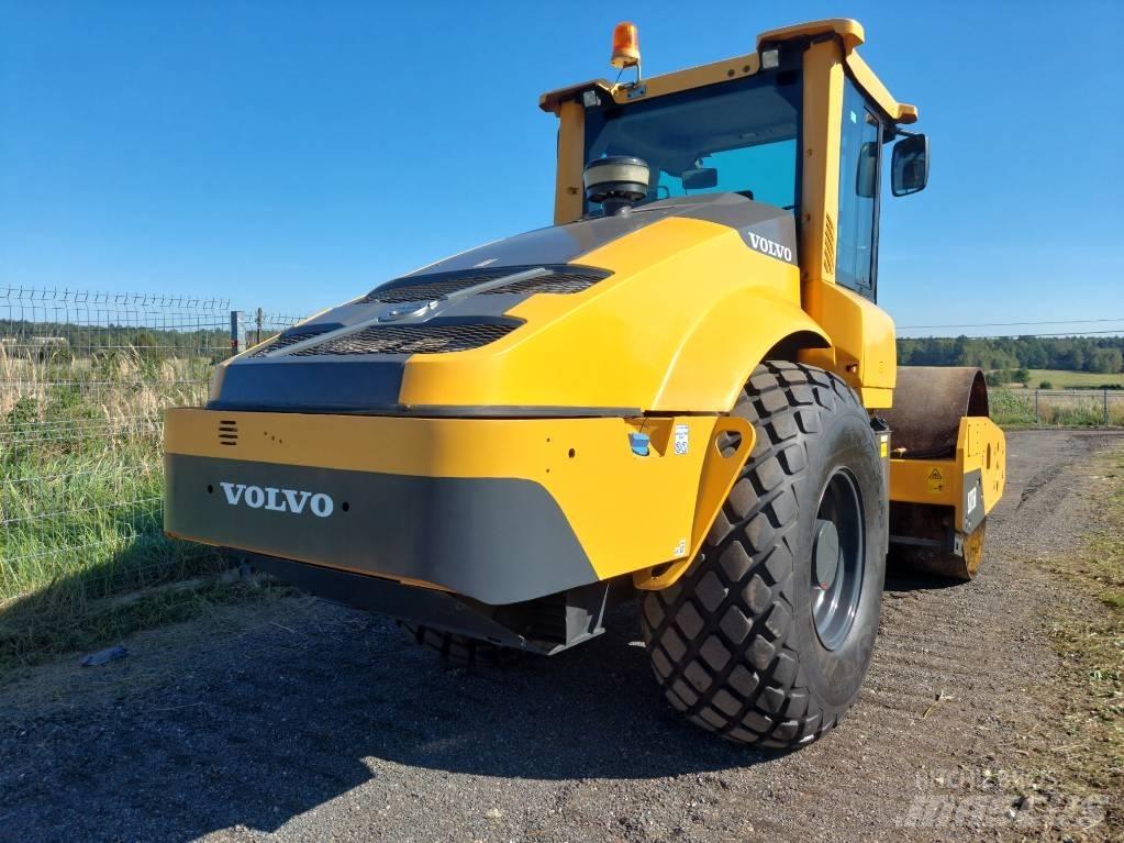 Volvo SD 115 B Οδοστρωτήρες μονού κυλίνδρου