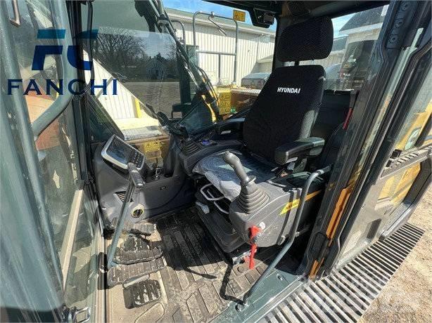 Hyundai 220lc Εκσκαφείς με ερπύστριες