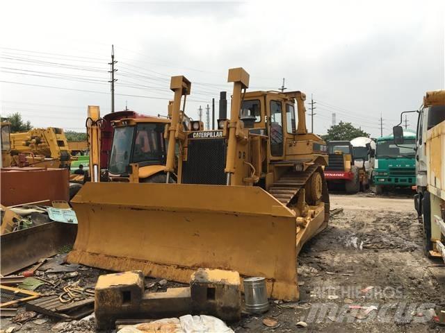 CAT D7R Μπουλντόζες με ερπύστριες