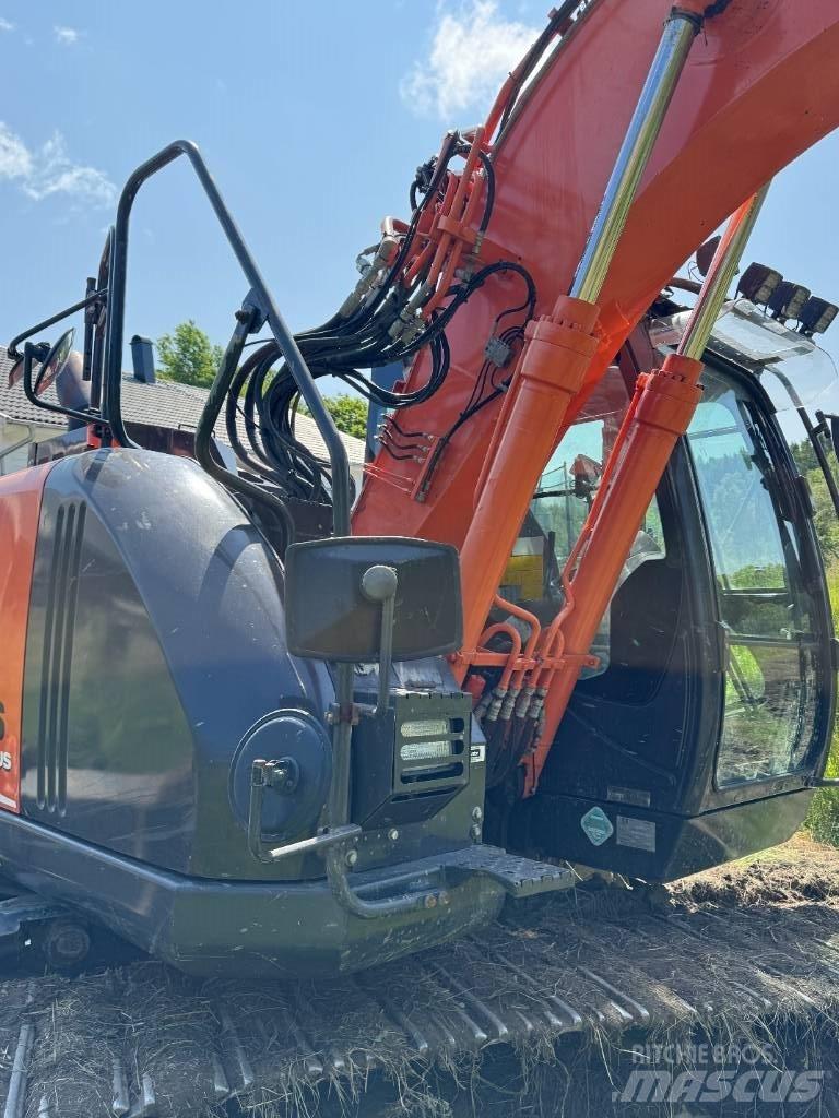 Hitachi ZX135USBL-6 Εκσκαφείς με ερπύστριες
