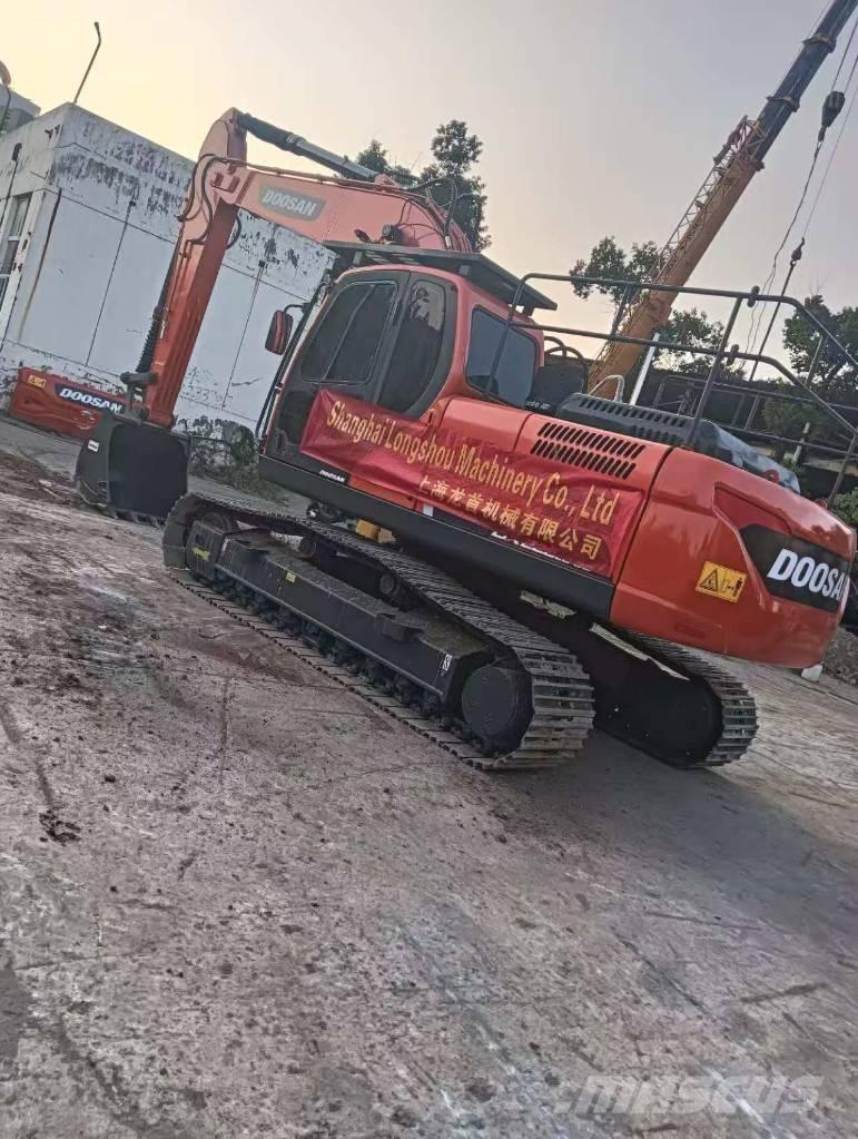 Doosan DX225LC-9C Εκσκαφείς με ερπύστριες