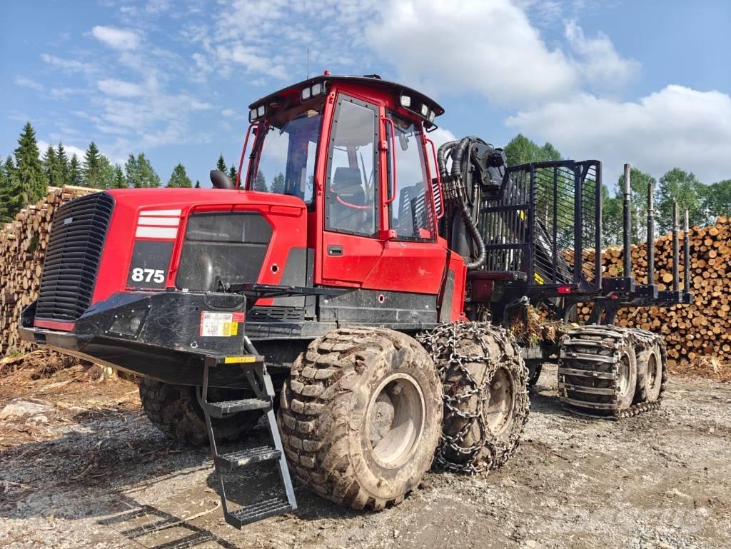 Komatsu 875 Μεταφορείς ξυλείας
