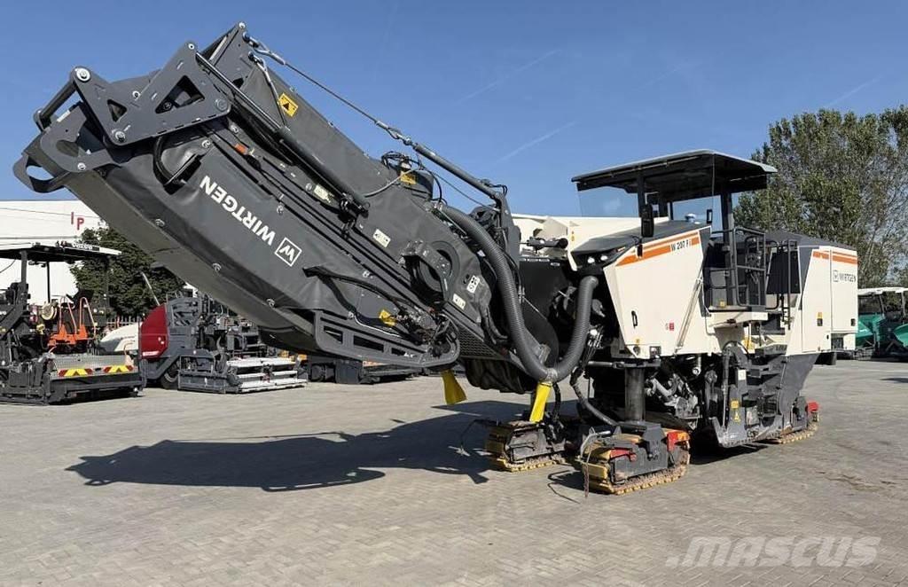 Wirtgen W 207 Fi Επεξεργασίας επίστρωσης ασφάλτου