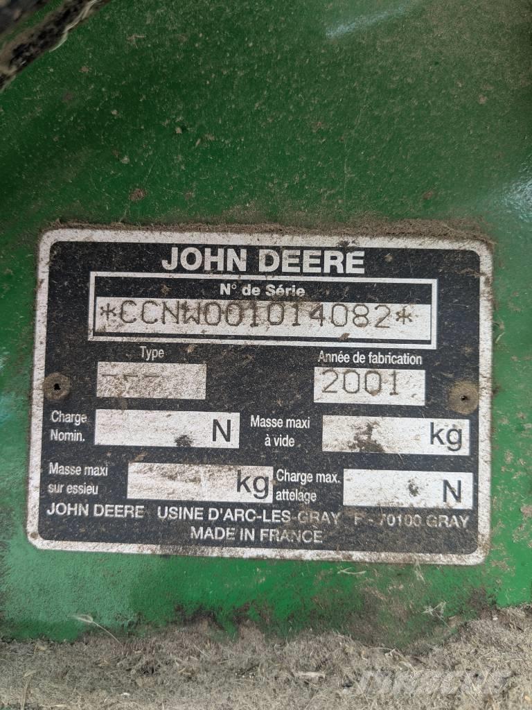 John Deere 575 Πρέσες κυλινδρικών δεμάτων